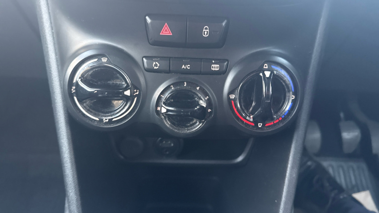 Peugeot 208 1.2 PureTech 82 Allure 5dr Petrol Hatchback